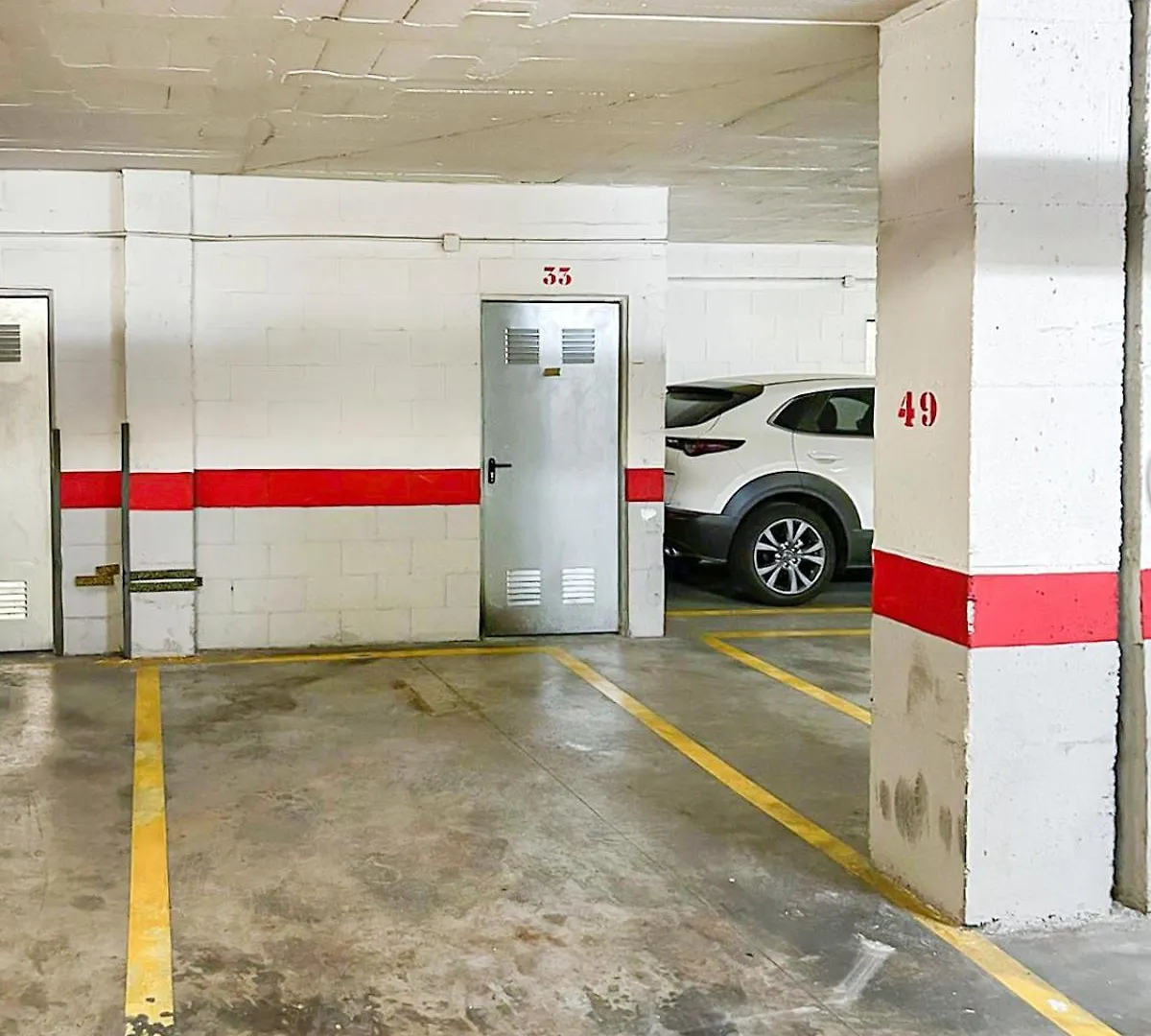 Apartment Estudio Del Carmen & Parking Malaga