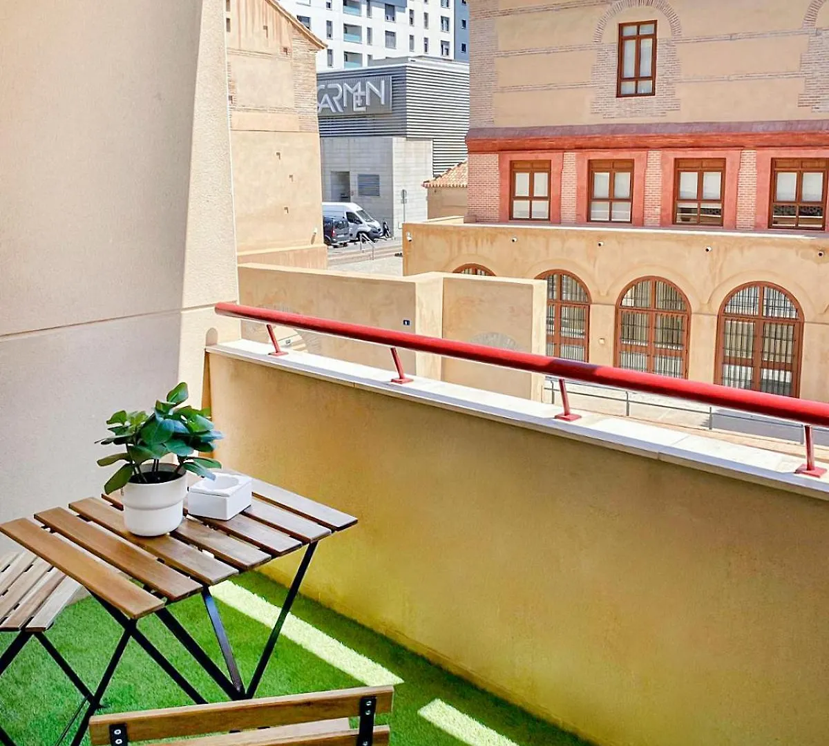 Estudio Del Carmen & Parking Malaga
